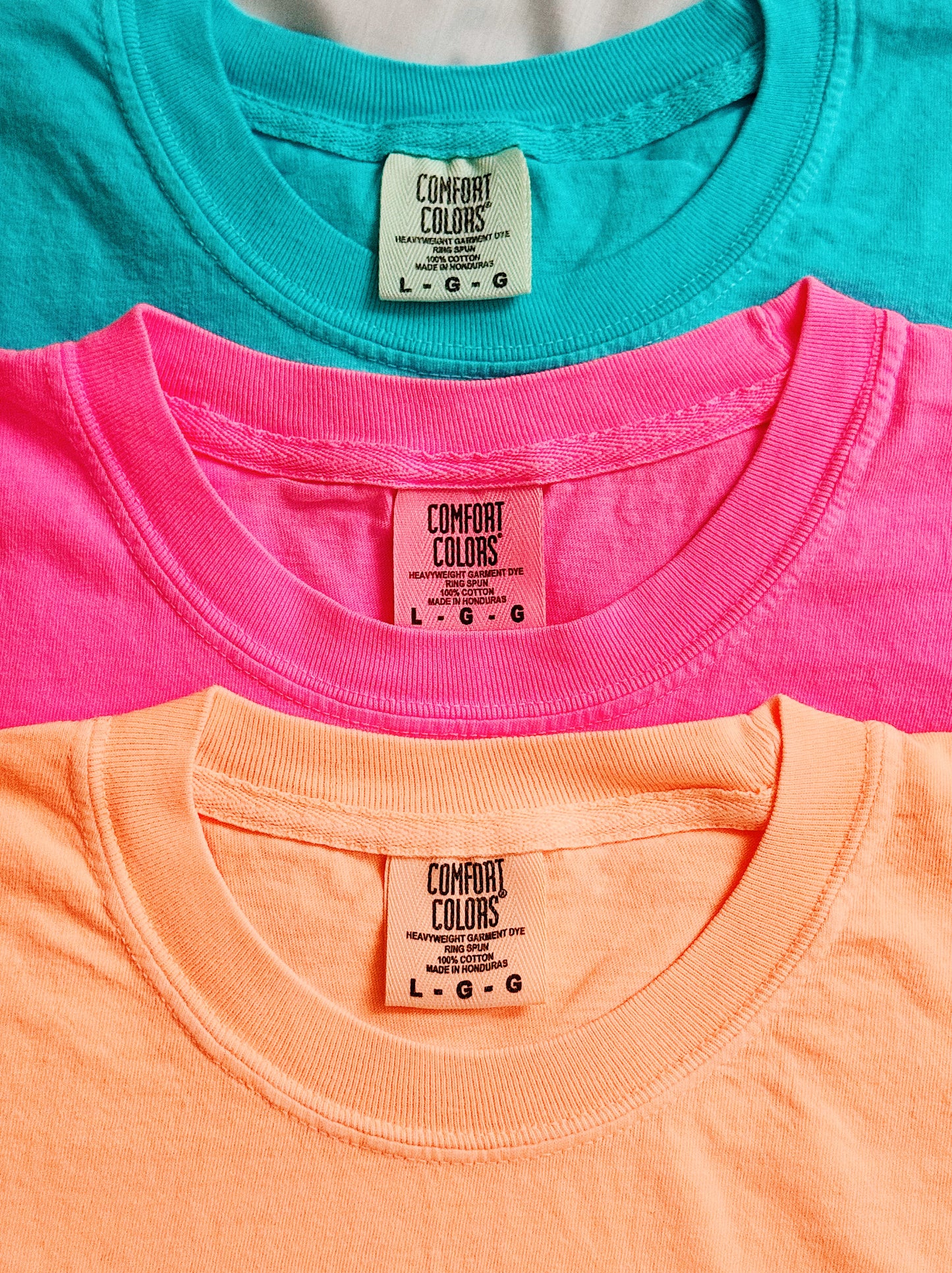 neon mama graphic tee